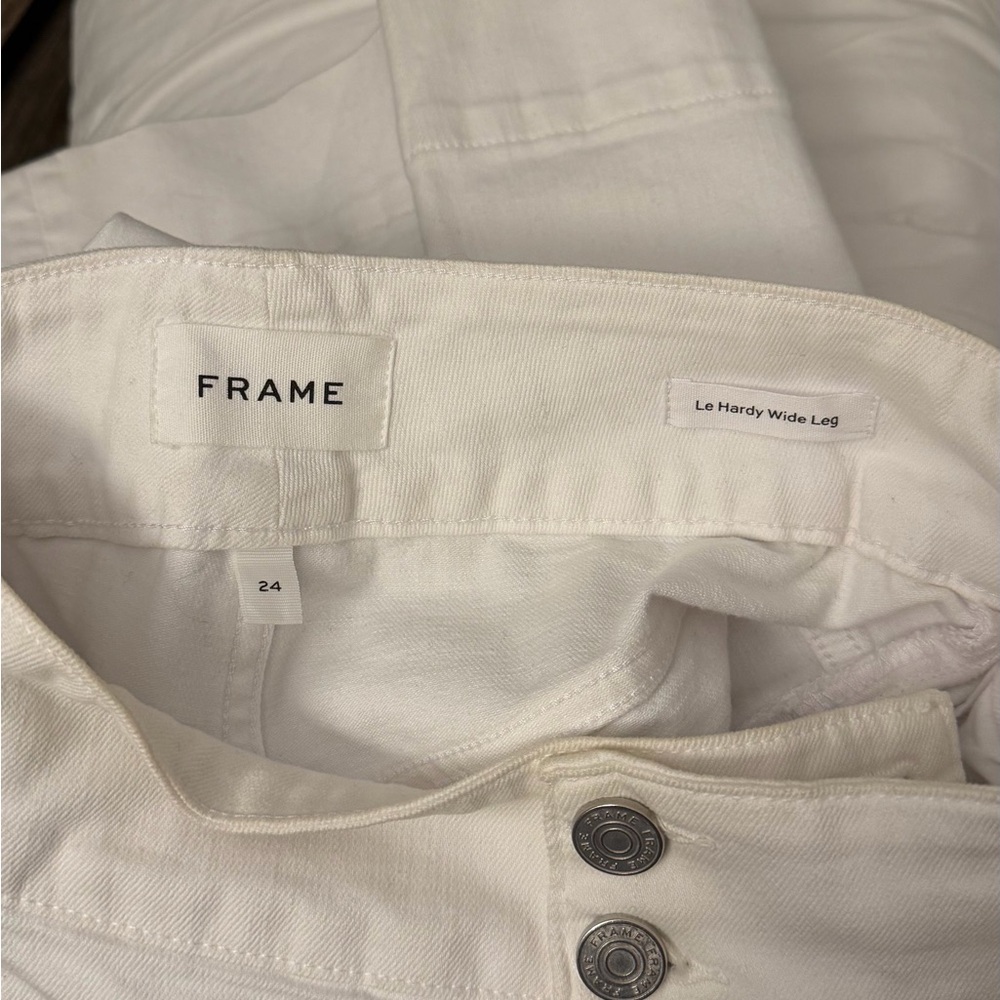 Frame Le Hardy Wide Leg in 24 - Picture 5 of 6